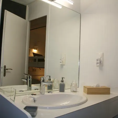 Le Flocon-studio Cabine-balcon 4-6 Pers A 100m Des Pistes