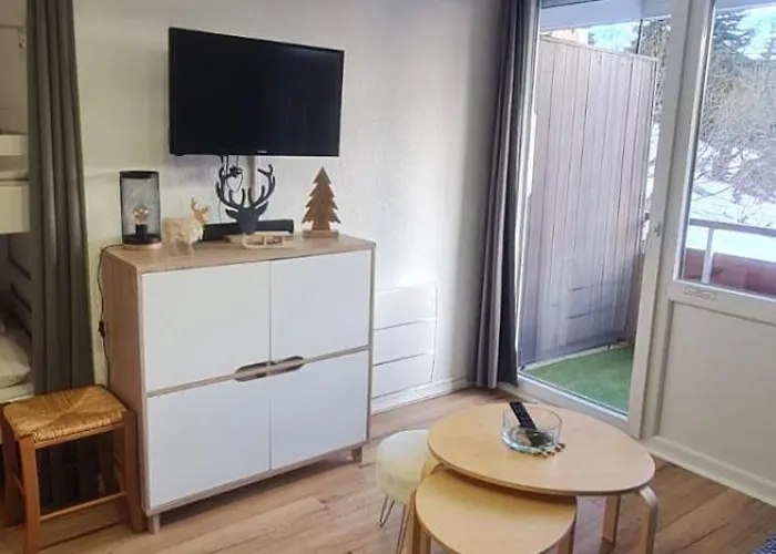 Le Flocon-studio Cabine-balcon 4-6 Pers A 100m Des Pistes דירה שמרוסה