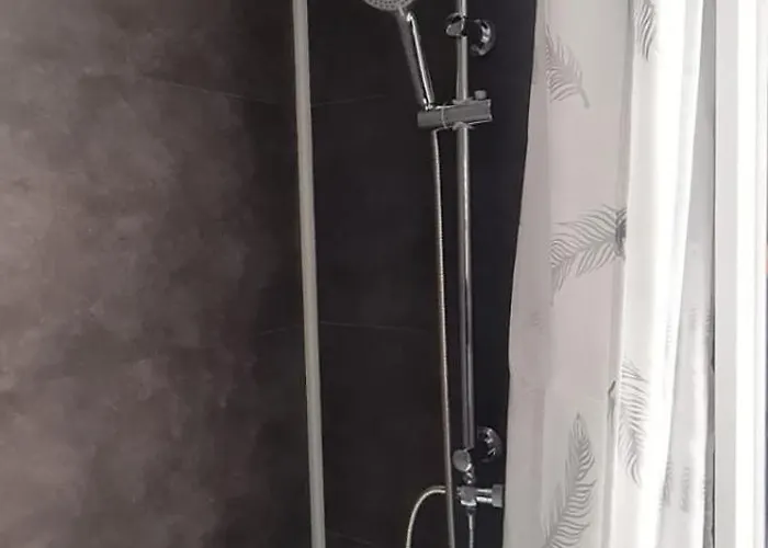Le Flocon-studio Cabine-balcon 4-6 Pers A 100m Des Pistes דירה