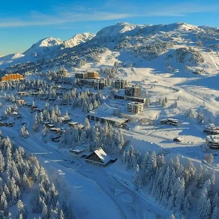 Le Flocon-studio Cabine-balcon 4-6 Pers A 100m Des Pistes Apartment *